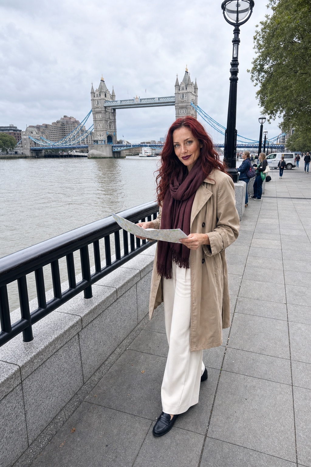 Jenna Sahara visiting Tower Bridge in London
